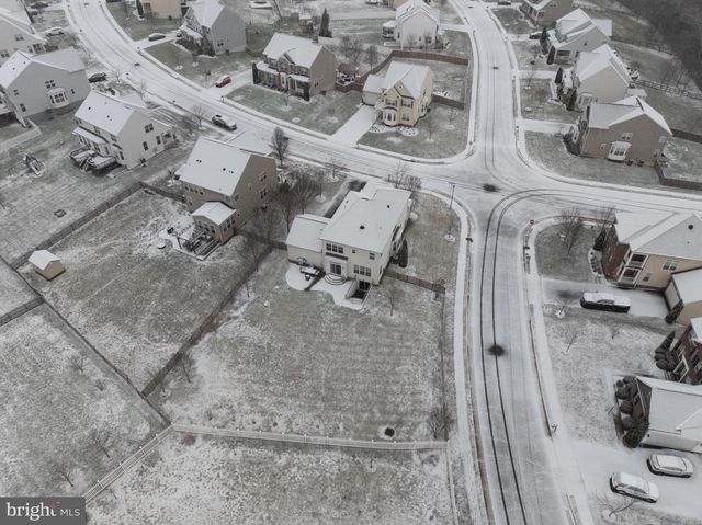 13426 EAGLES REST DR, Leesburg, VA 20176