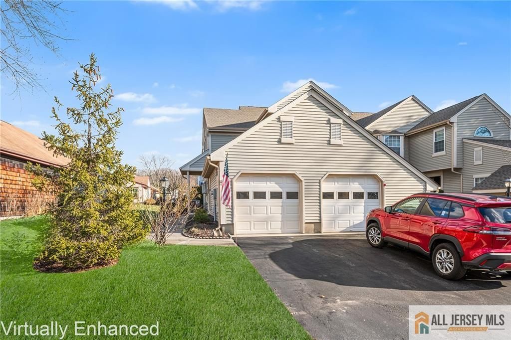11 Rothwell Drive 11D, Monroe, NJ 08831