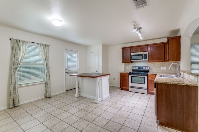 1280 Ophelia Road, Forney, TX 75126