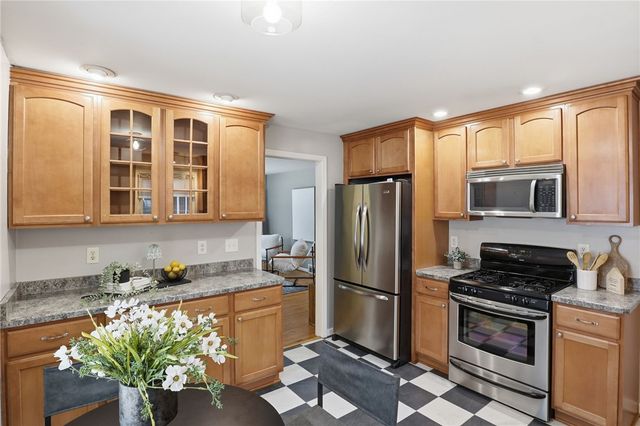 250 Norwood Circle, Webster, NY 14580