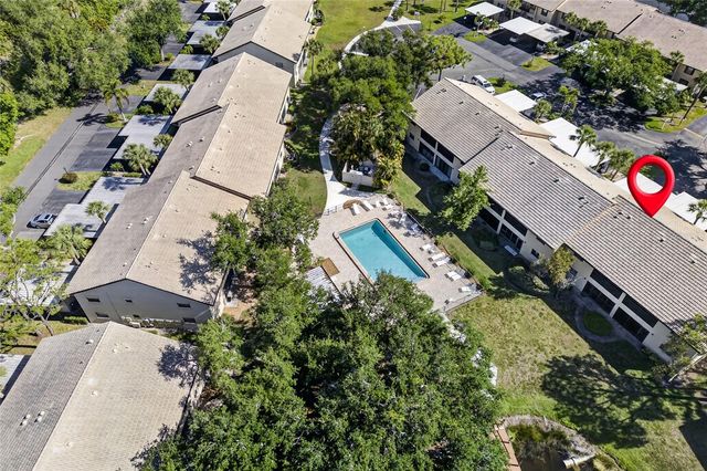 360 THREE LAKES LANE J, Venice, FL 34285