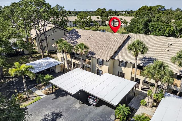 360 THREE LAKES LANE J, Venice, FL 34285