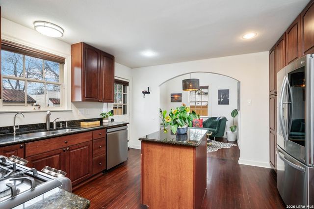 218 Mary Louise, San Antonio, TX 78201