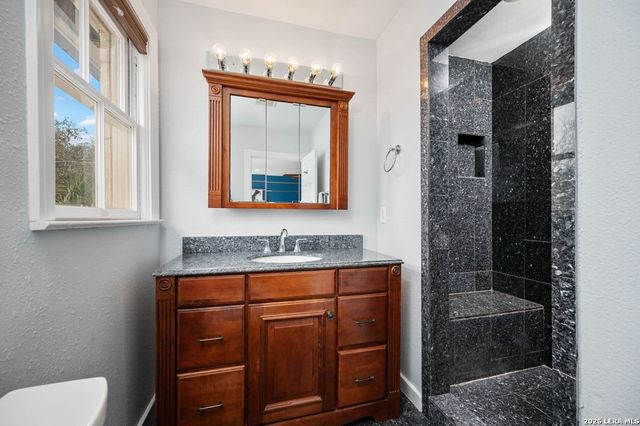 218 Mary Louise, San Antonio, TX 78201