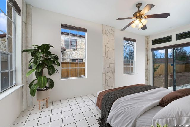 218 Mary Louise, San Antonio, TX 78201