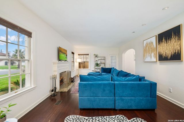 218 Mary Louise, San Antonio, TX 78201