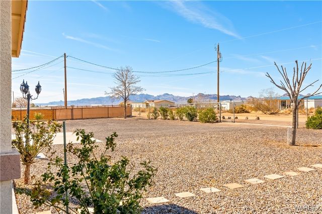 3710 N Horse Mesa Road, Golden Valley, AZ 86413