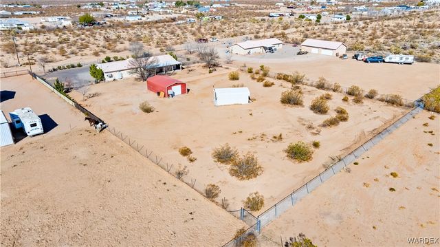 3710 N Horse Mesa Road, Golden Valley, AZ 86413