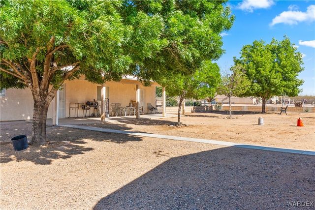 3710 N Horse Mesa Road, Golden Valley, AZ 86413