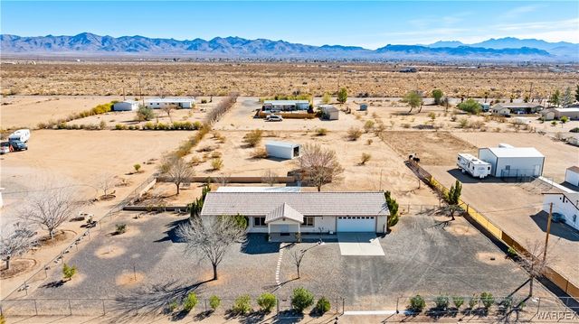 3710 N Horse Mesa Road, Golden Valley, AZ 86413