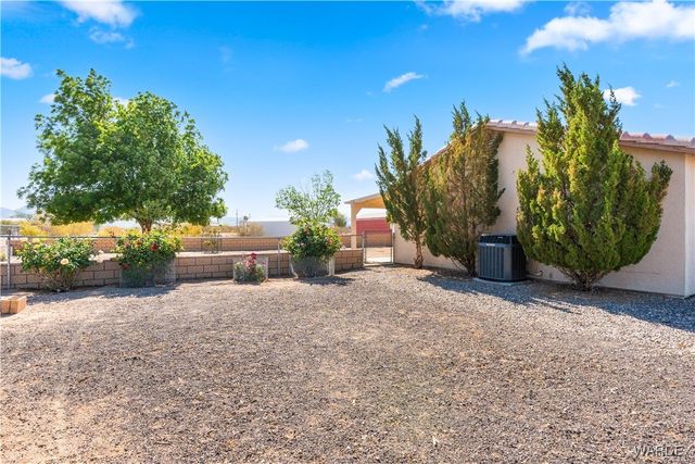 3710 N Horse Mesa Road, Golden Valley, AZ 86413