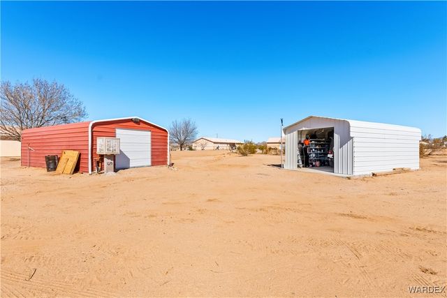3710 N Horse Mesa Road, Golden Valley, AZ 86413