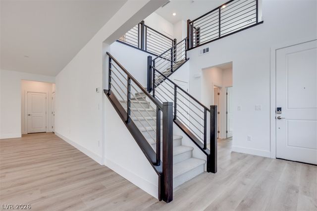 10488 Mountain Aster Avenue, Las Vegas, NV 89166