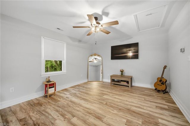3136 Woodbaugh DR, Chesapeake, VA 23321