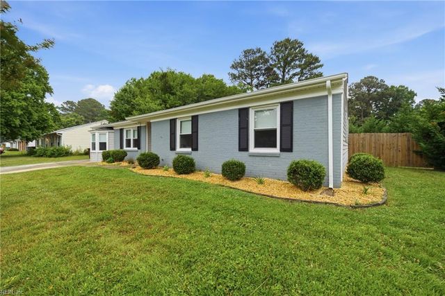 3136 Woodbaugh DR, Chesapeake, VA 23321