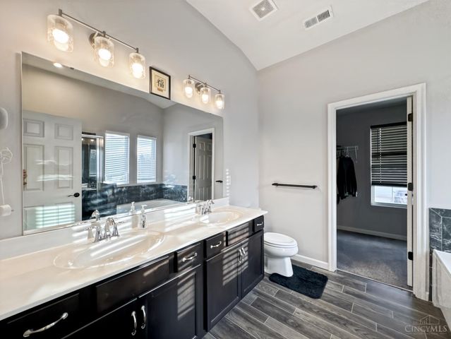 1190 Twin Gate Run, Batavia Twp, OH 45102