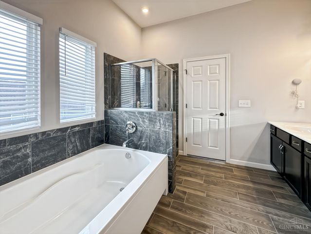 1190 Twin Gate Run, Batavia Twp, OH 45102