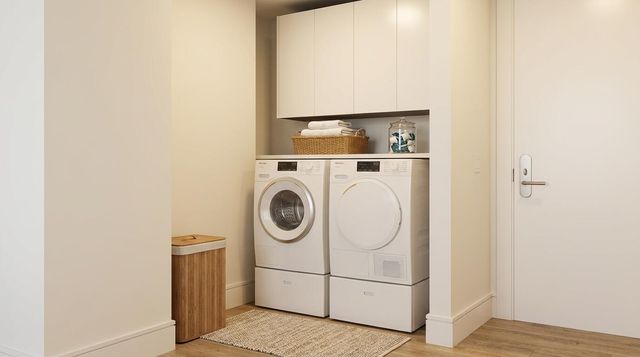 220 Lake Shore Drive 2009, Lake Park, FL 33403