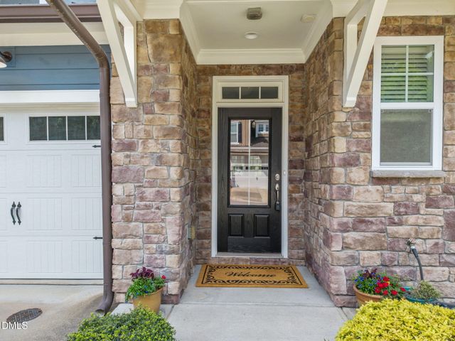 621 Fallon Grove Way, Raleigh, NC 27608
