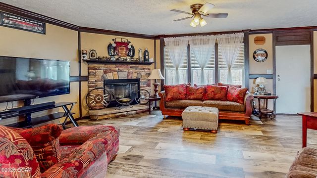 21722 Sibley Road, Sulphur Springs, AR 72768