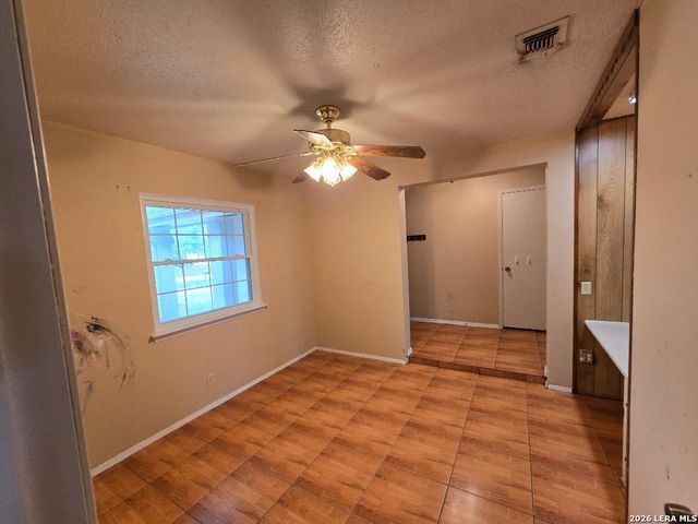 9006 TIMBER PARK ST, San Antonio, TX 78250