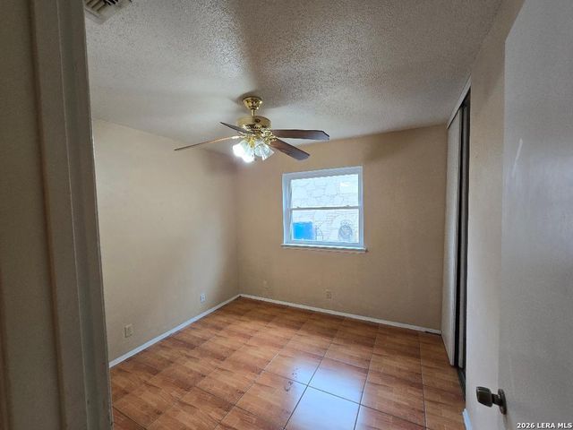 9006 TIMBER PARK ST, San Antonio, TX 78250