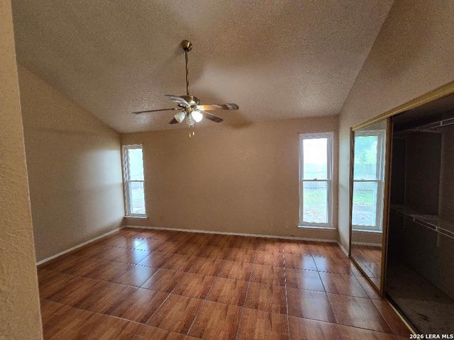 9006 TIMBER PARK ST, San Antonio, TX 78250