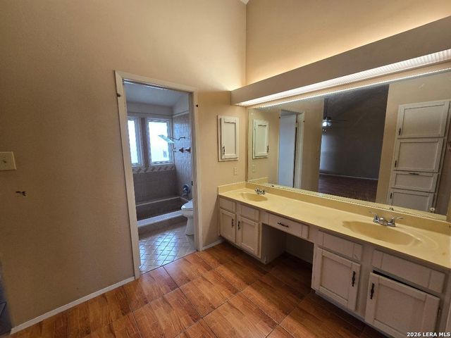 9006 TIMBER PARK ST, San Antonio, TX 78250