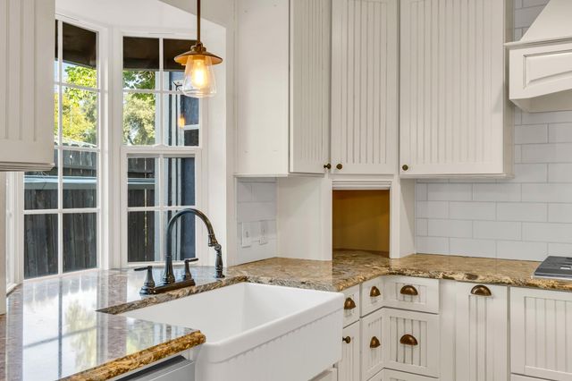 8620 La Paenda Way, Orangevale, CA 95662