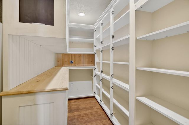 8620 La Paenda Way, Orangevale, CA 95662