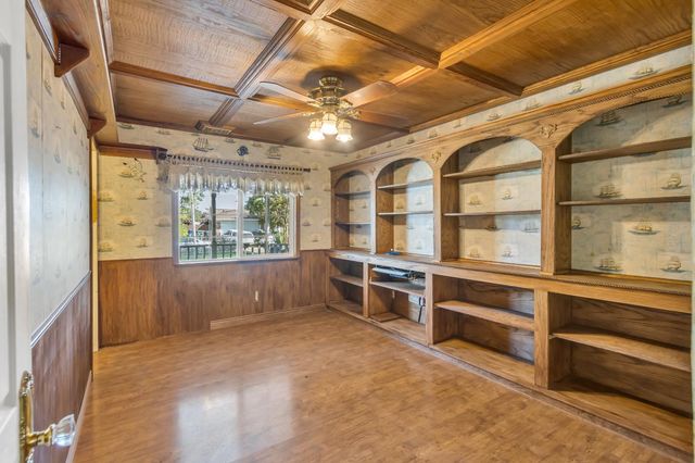 8620 La Paenda Way, Orangevale, CA 95662