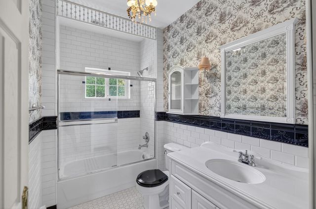 8620 La Paenda Way, Orangevale, CA 95662