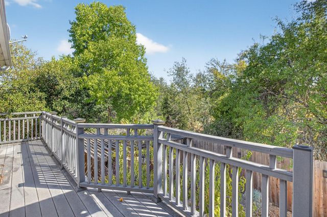 8620 La Paenda Way, Orangevale, CA 95662