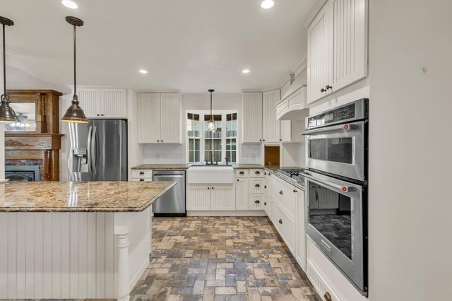 8620 La Paenda Way, Orangevale, CA 95662