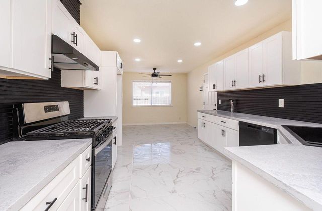 204 Edan Ave, Stockton, CA 95207