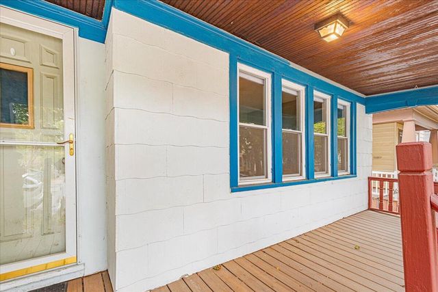 2417 N Pierce STREET, Milwaukee, WI 53212