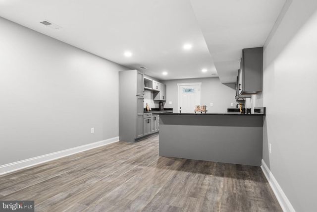 1371 N ROYAL AVE, Front Royal, VA 22630