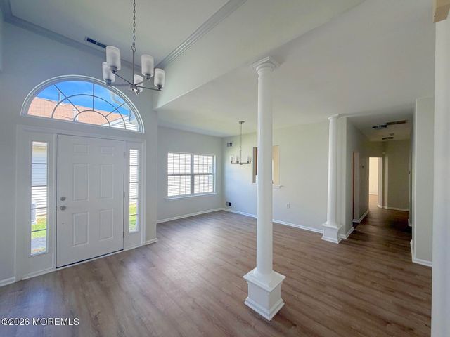 6 Firenze Court, Manchester, NJ 08759
