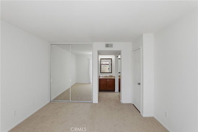 200 E Alessandro 34, Riverside, CA 92508