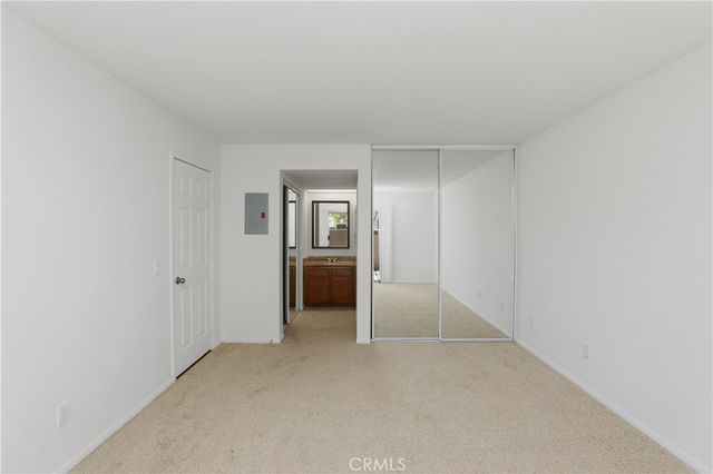 200 E Alessandro 34, Riverside, CA 92508