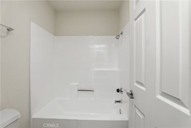 200 E Alessandro 34, Riverside, CA 92508