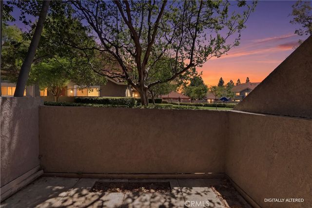 200 E Alessandro 34, Riverside, CA 92508