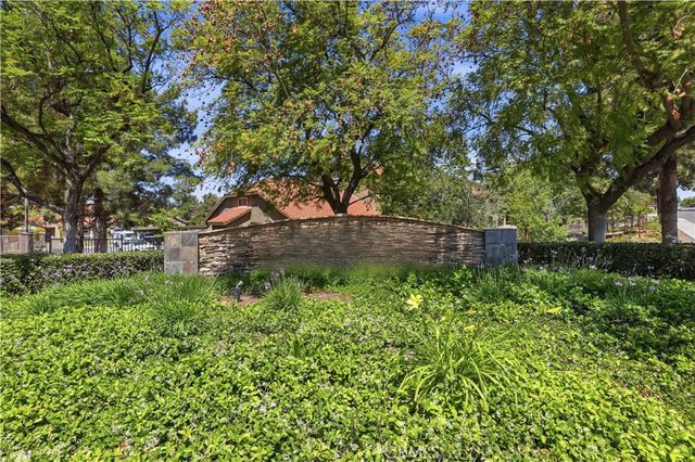 200 E Alessandro 34, Riverside, CA 92508