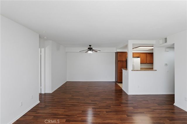 200 E Alessandro 34, Riverside, CA 92508