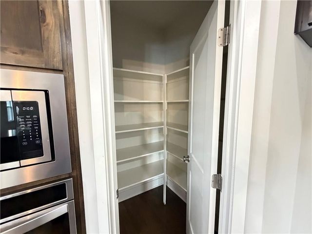 11312 Yecker Avenue, Kansas City, KS 66109