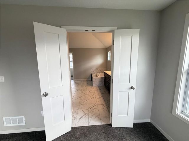 11312 Yecker Avenue, Kansas City, KS 66109