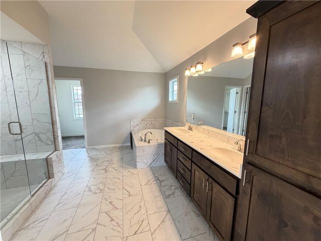 11312 Yecker Avenue, Kansas City, KS 66109