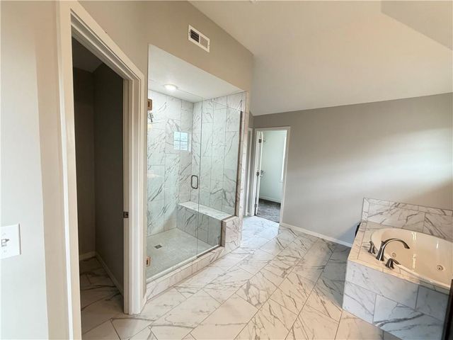 11312 Yecker Avenue, Kansas City, KS 66109