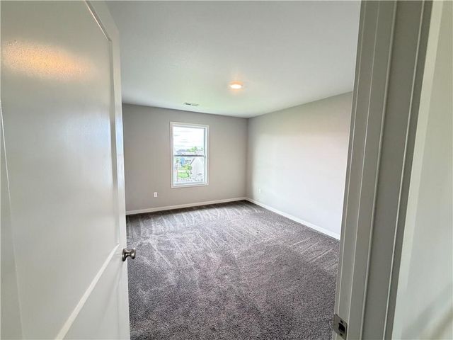 11312 Yecker Avenue, Kansas City, KS 66109