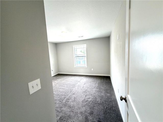 11312 Yecker Avenue, Kansas City, KS 66109